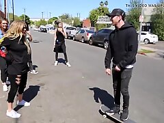 Avril Lavigne skateboarding
