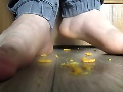 Crunchy snacks crush